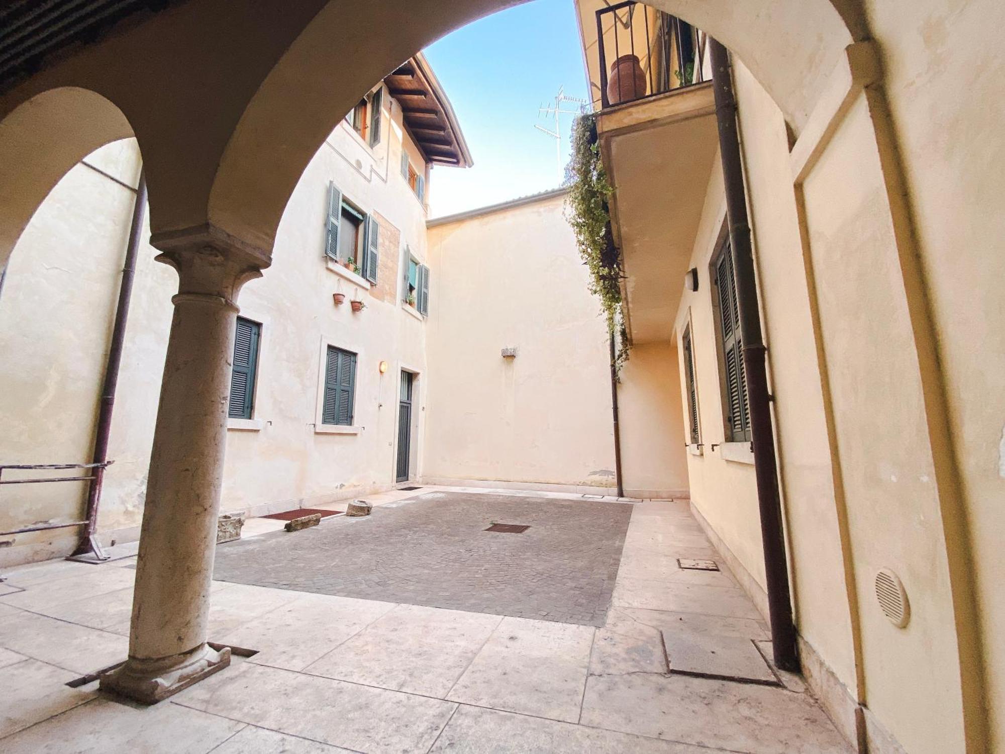 Santacecilia Apartment Verona Exteriör bild